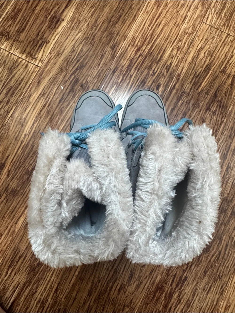 Columbia Icefall gray blue waterproof faux fur lined lace up snow boots size 6
